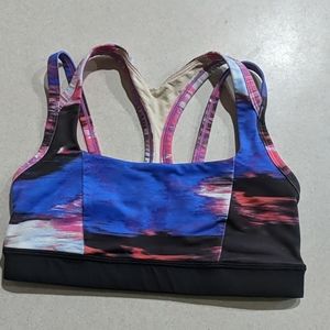 Lululemon Sports Bra Size 4